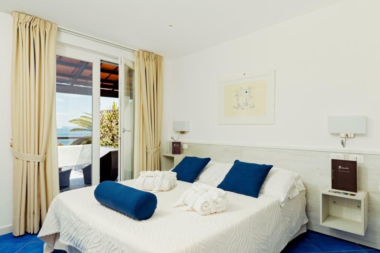 Giardino Eden Resort อีสเกีย ภายนอก รูปภาพ
